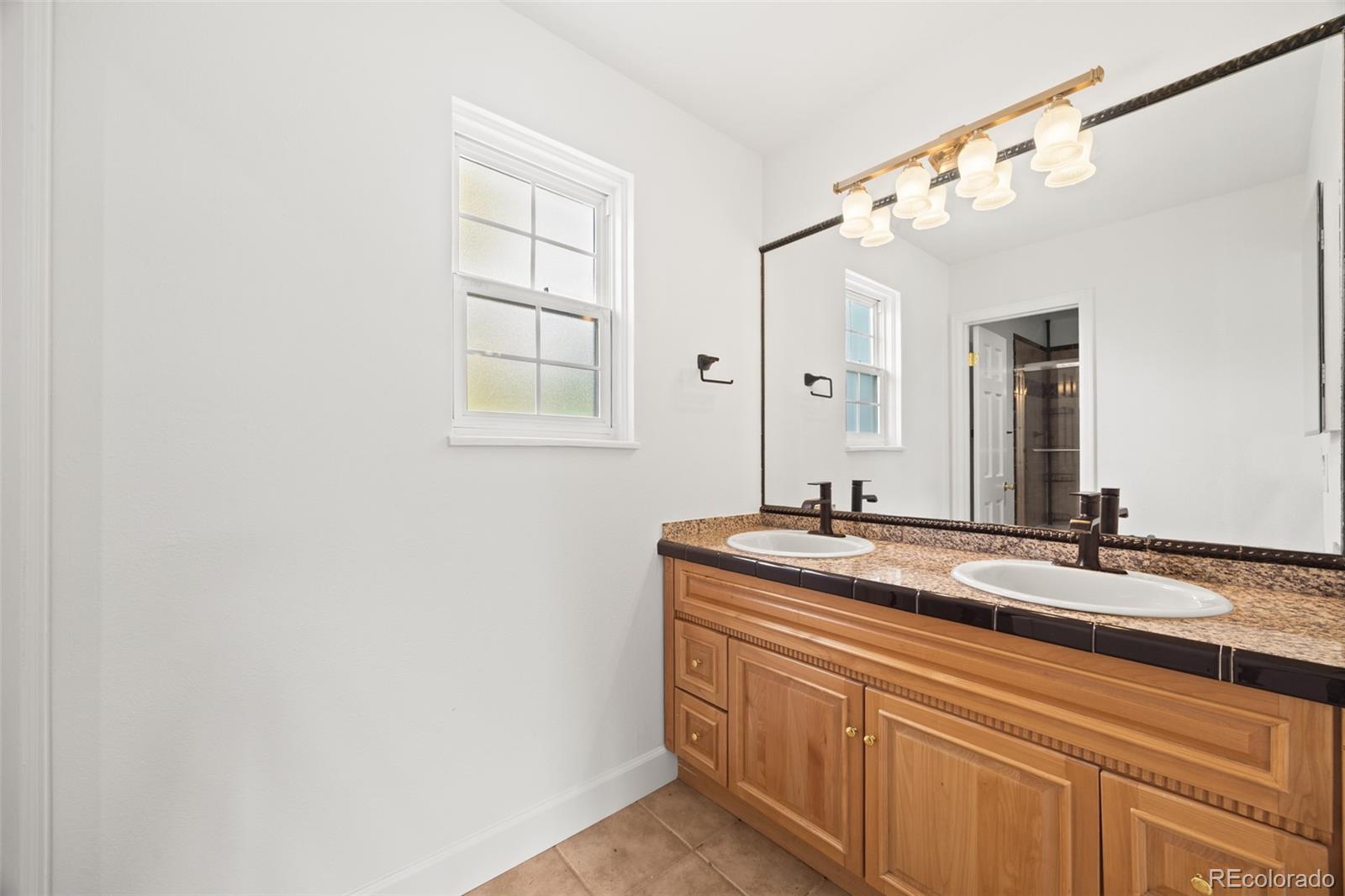 5998 E Weaver Circle Centennial CO 80111