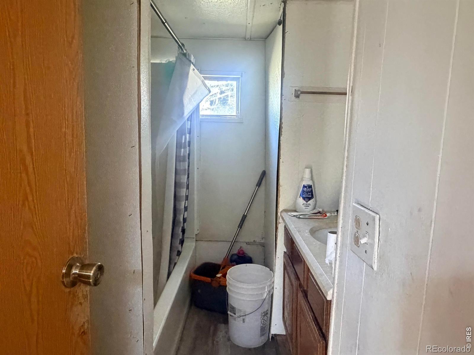 21125 4th Avenue Gill CO 80624