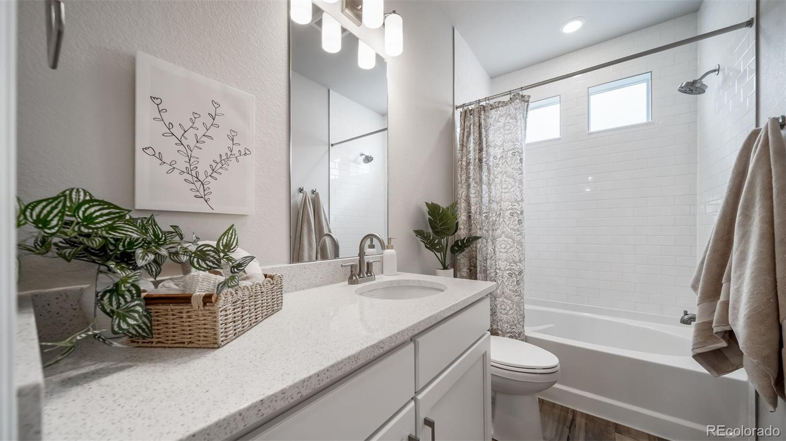 5024 N Tempe Street Aurora CO 80019