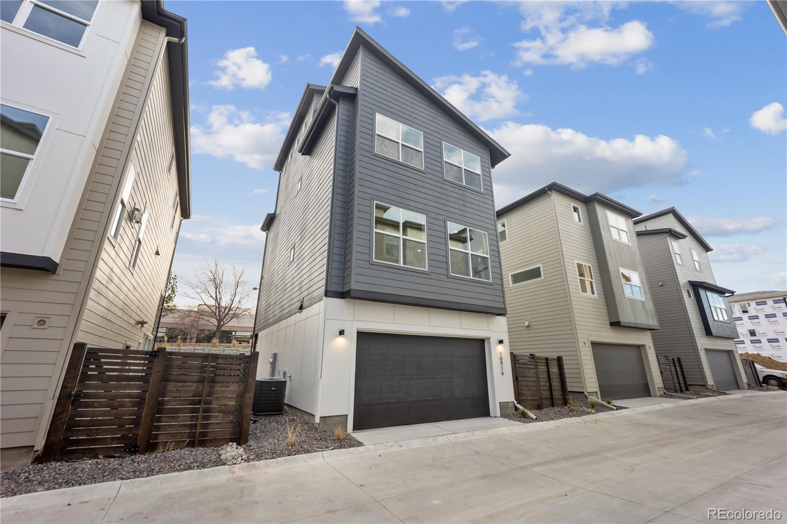 10916 E Hinsdale Circle Englewood CO 80112