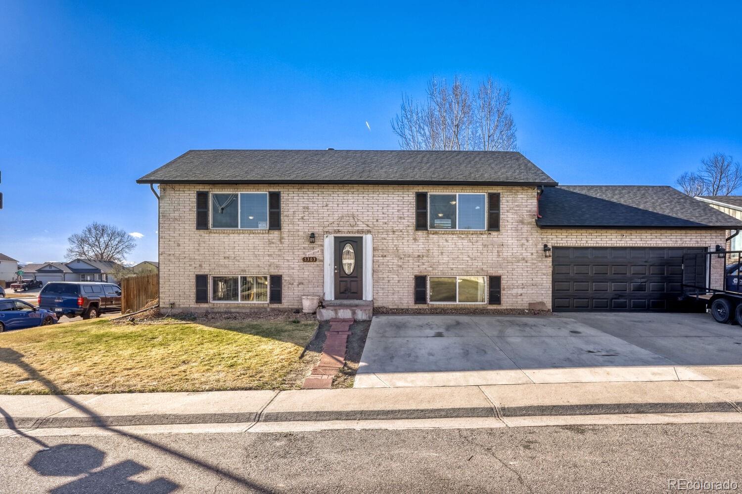 5303 Elkhart Denver CO 80239