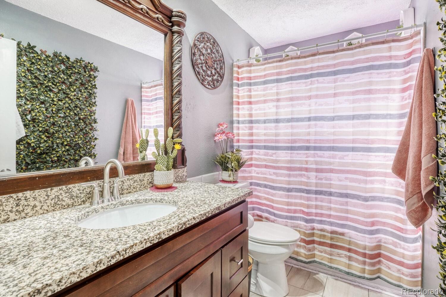 5303 Elkhart Denver CO 80239