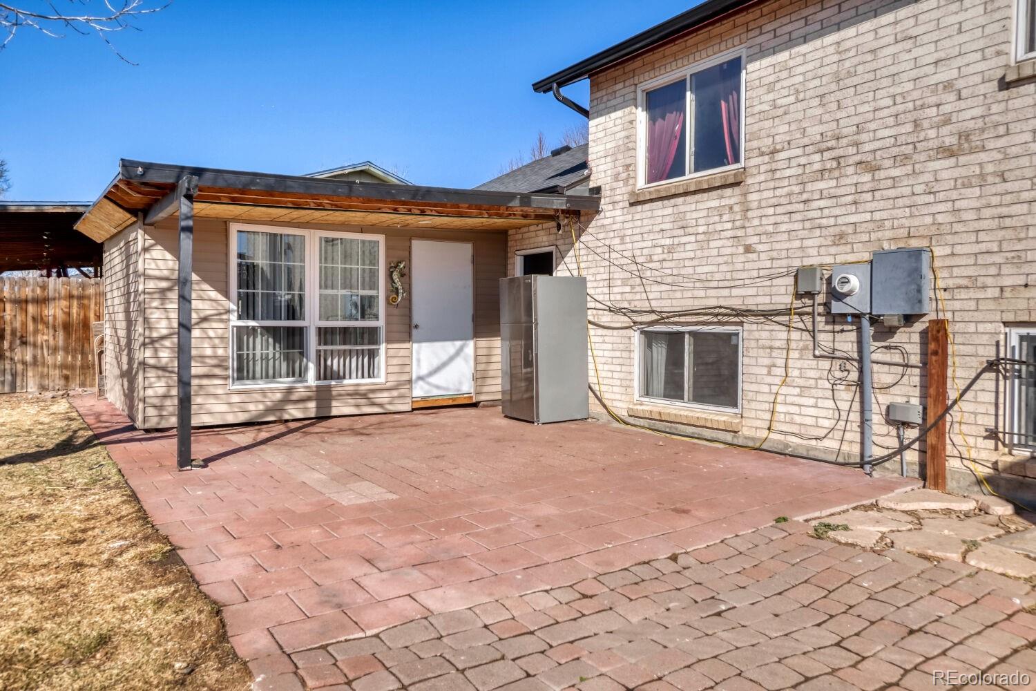 5303 Elkhart Denver CO 80239