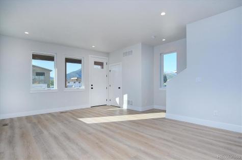 10708 Willow Avenue Poncha Springs CO 81201