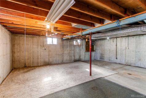 1698 S Kingston Street Aurora CO 80012