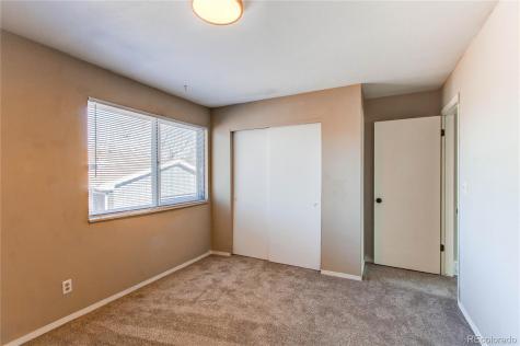 1698 S Kingston Street Aurora CO 80012