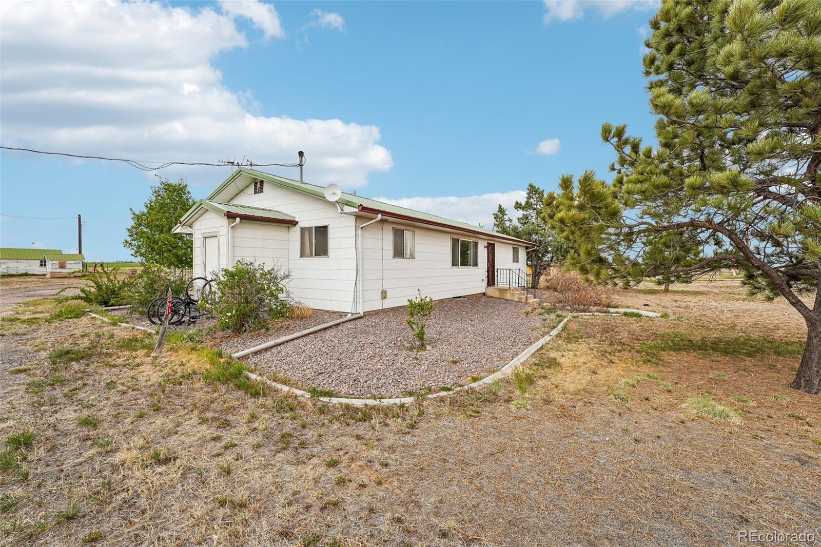 9517 County Road 41 Fort Lupton CO 80621