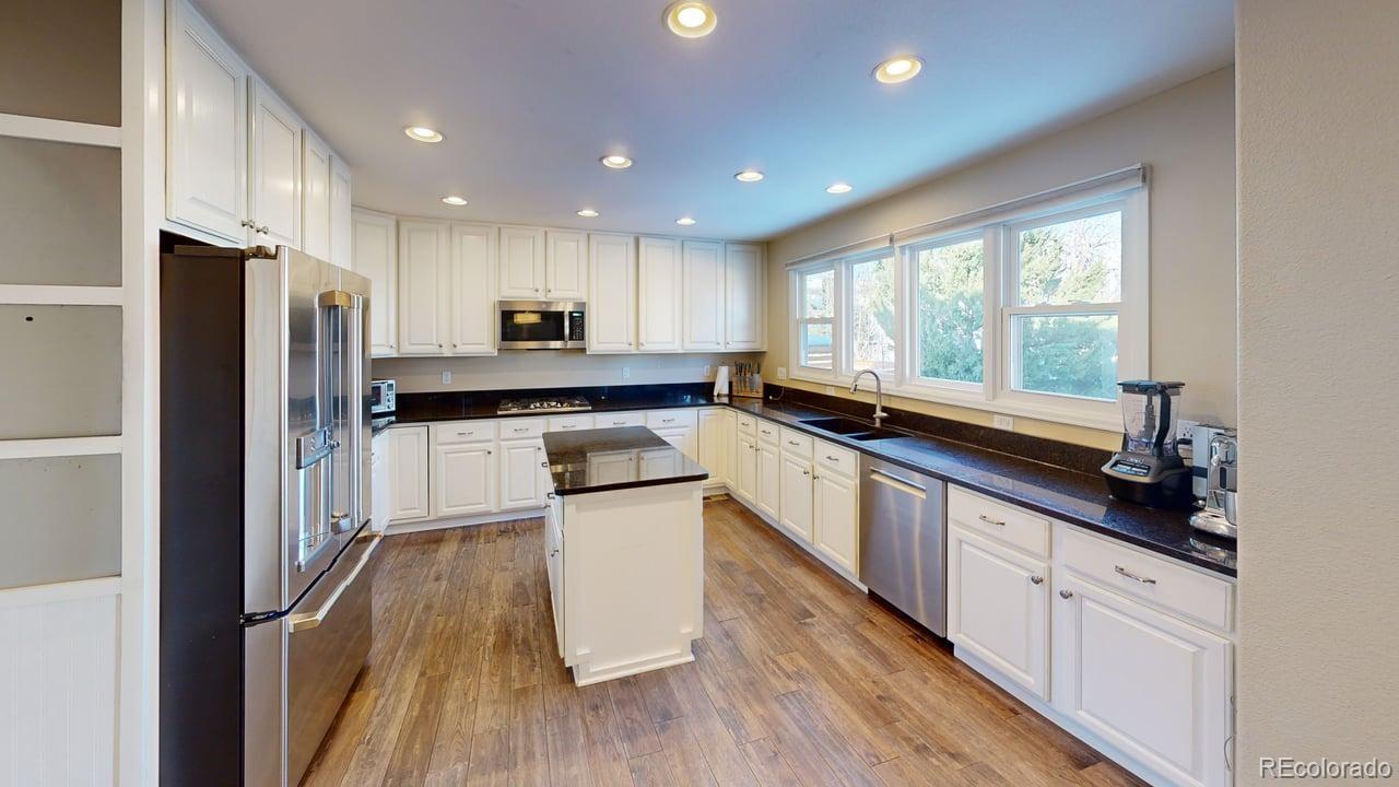 8958 Forrest Drive Highlands Ranch CO 80126