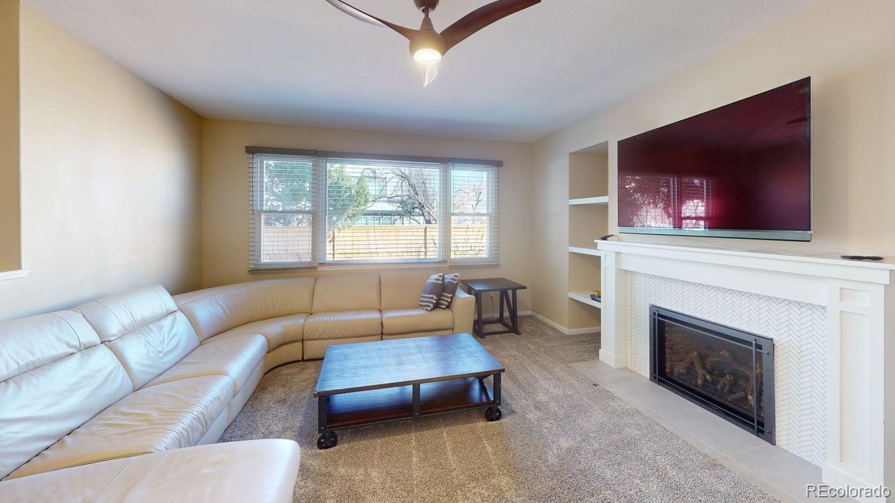 8958 Forrest Drive Highlands Ranch CO 80126