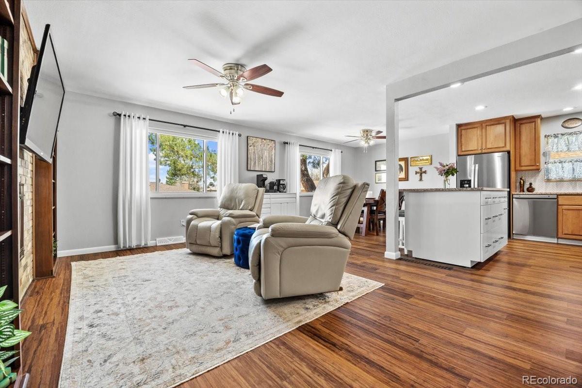 6634 S Buffalo Drive Littleton CO 80120