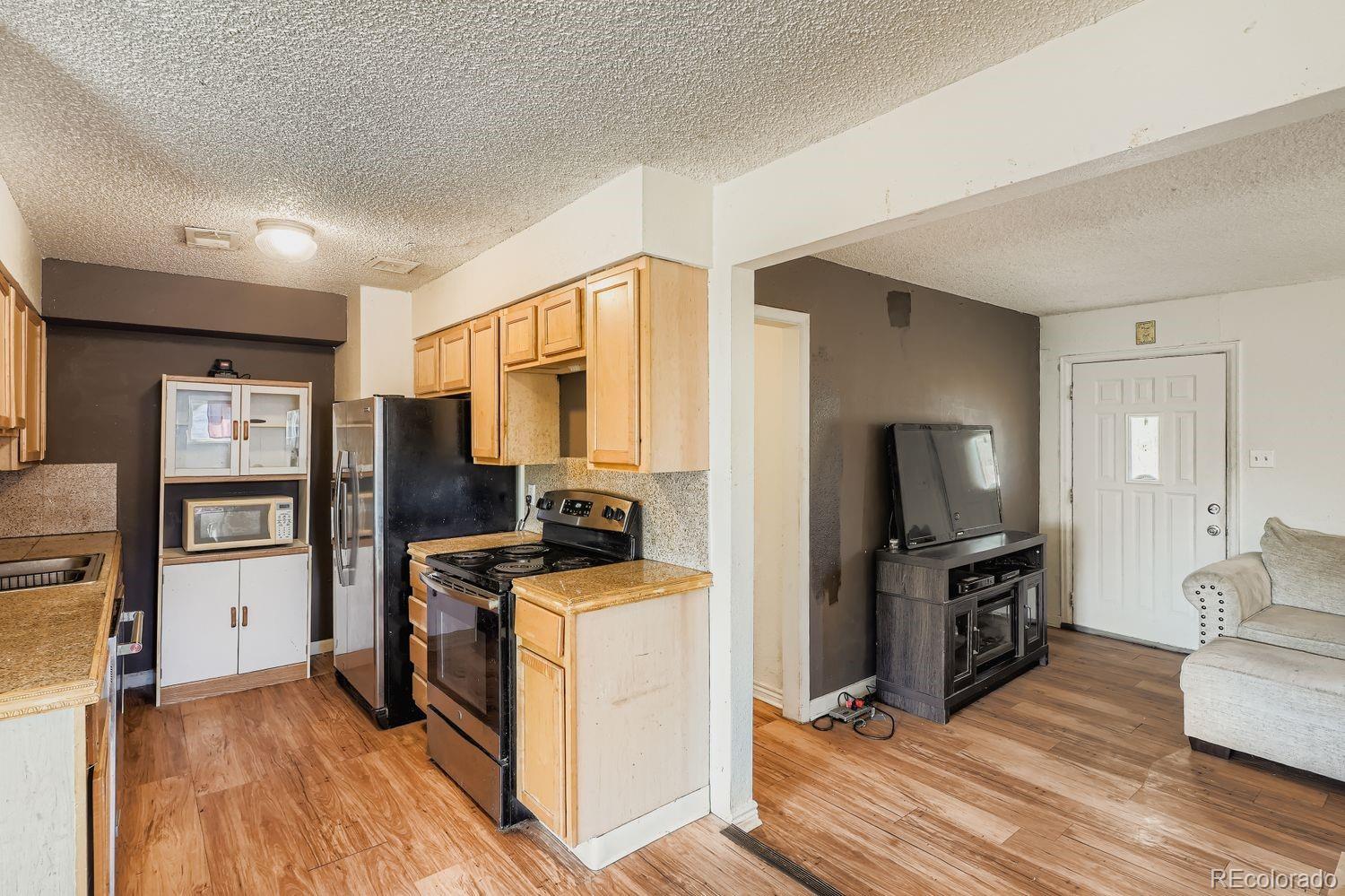 Denver CO, 1141 S Zenobia Street