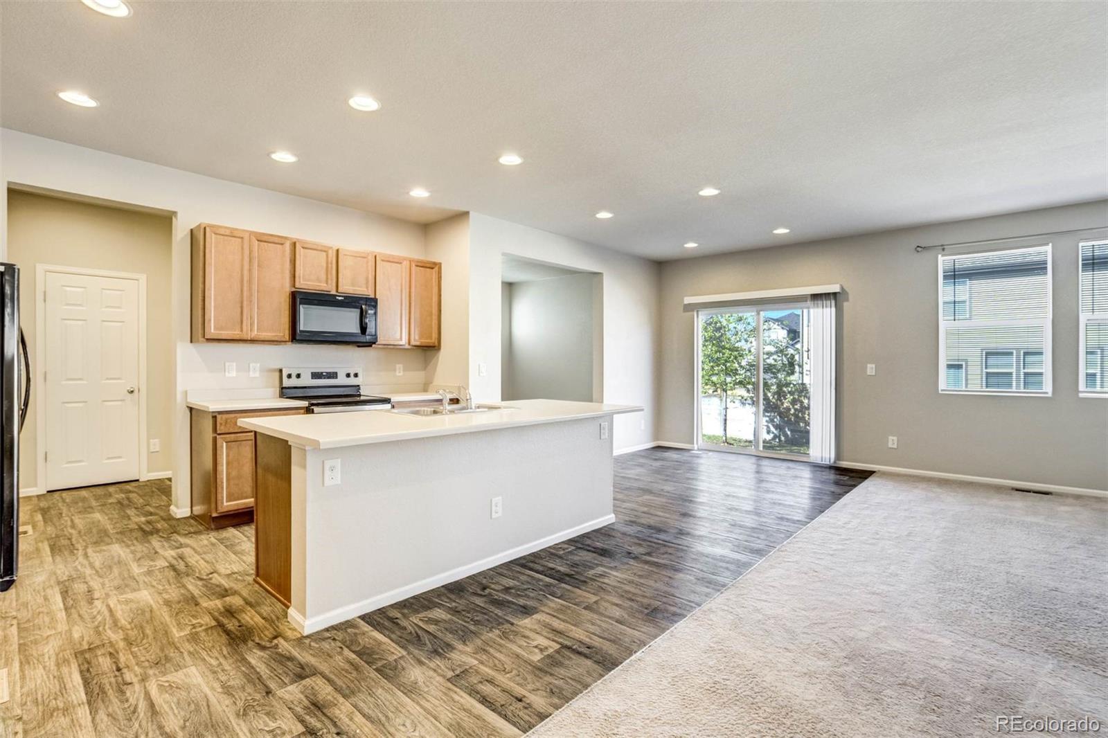4709 Helena Street Denver CO 80239