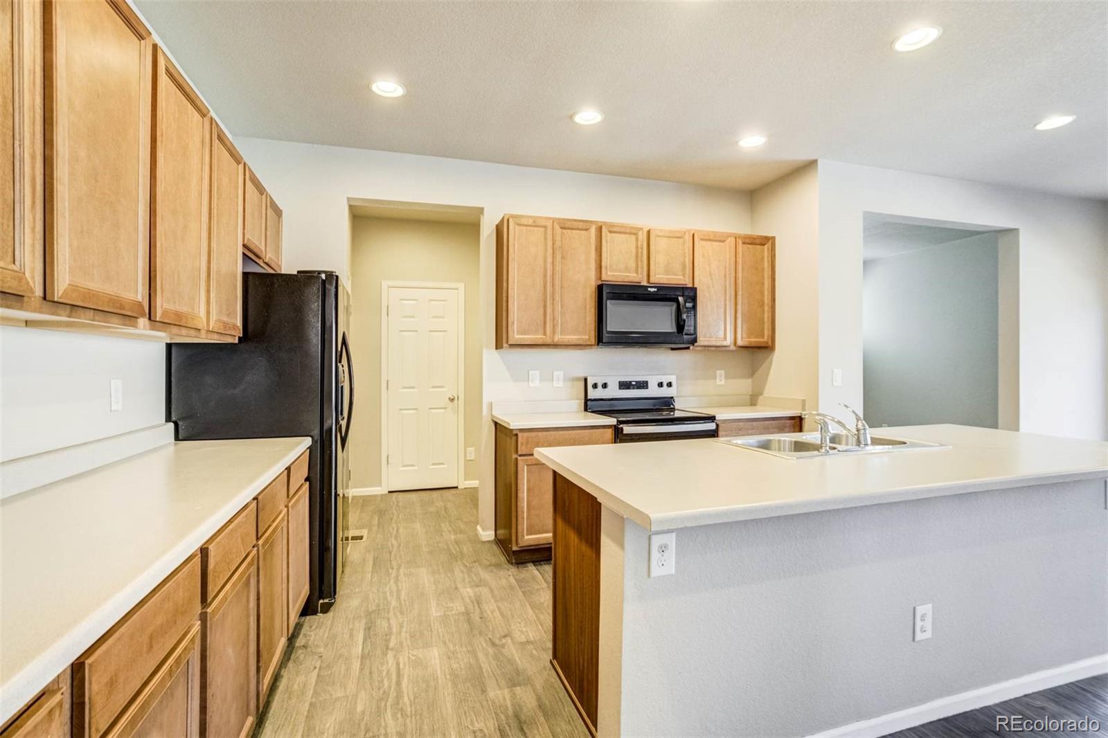 4709 Helena Street Denver CO 80239