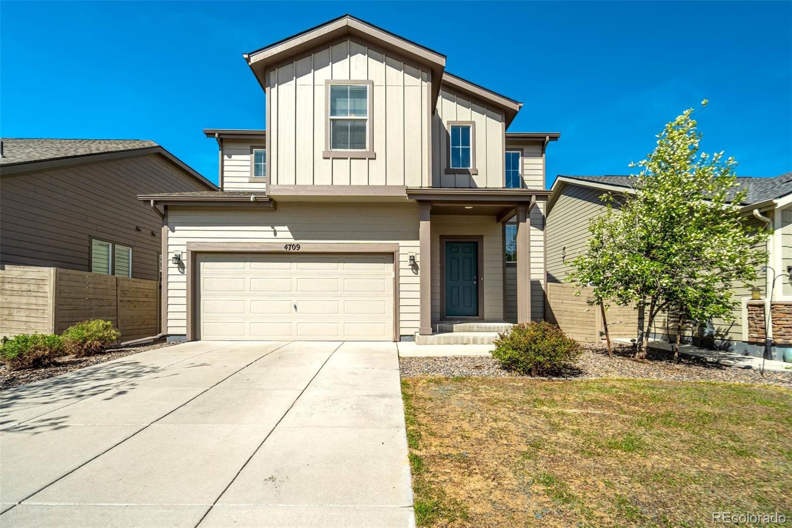 4709 Helena Street Denver CO 80239