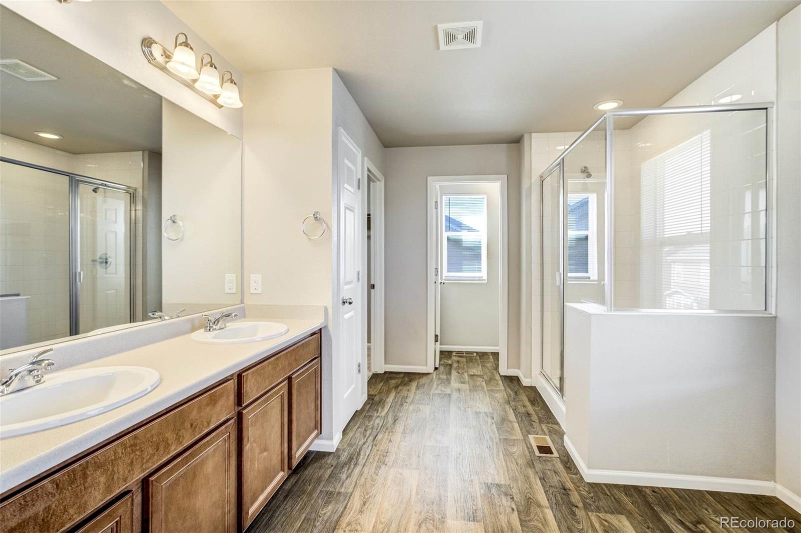 4709 Helena Street Denver CO 80239