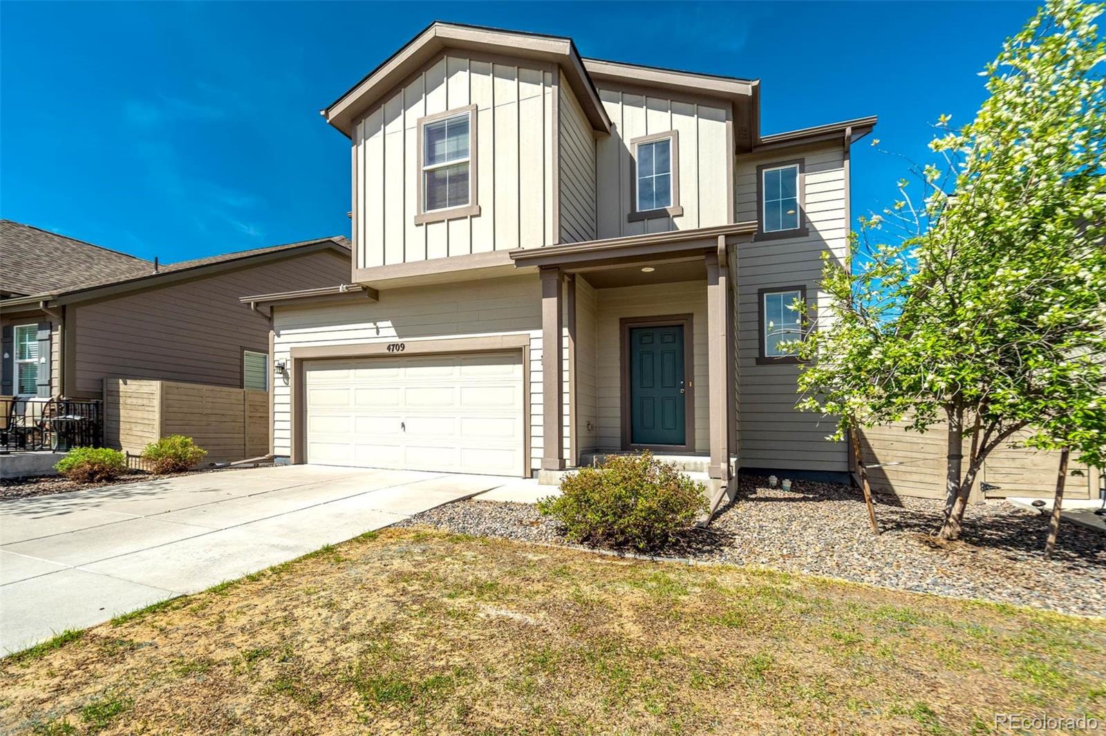 4709 Helena Street Denver CO 80239