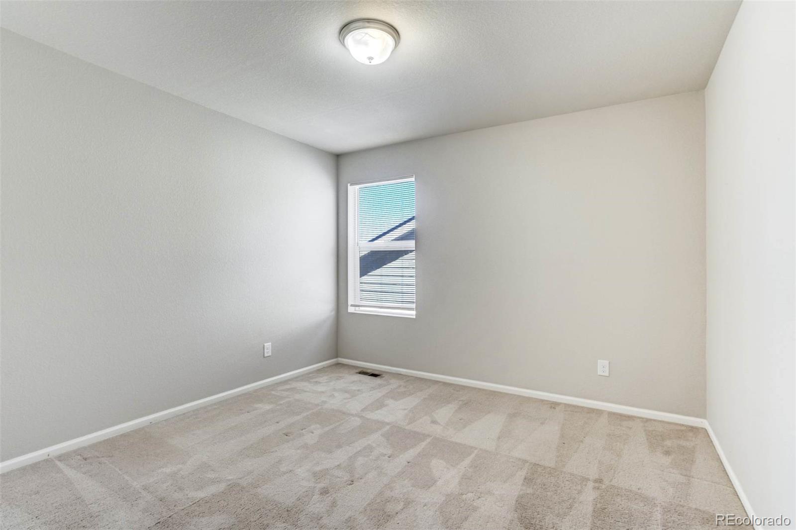 4709 Helena Street Denver CO 80239