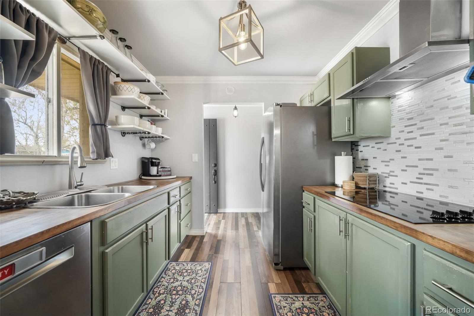 140 S Kendall Street Lakewood CO 80226