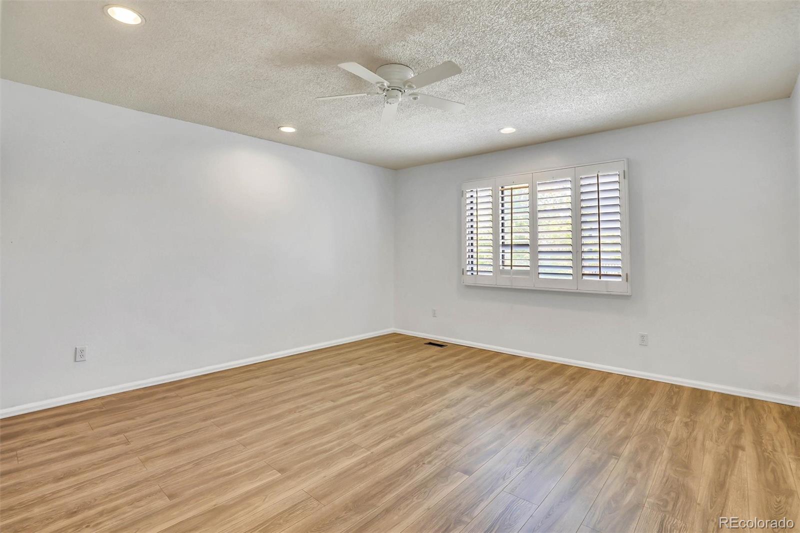 10128 E Weaver Place Englewood CO 80111