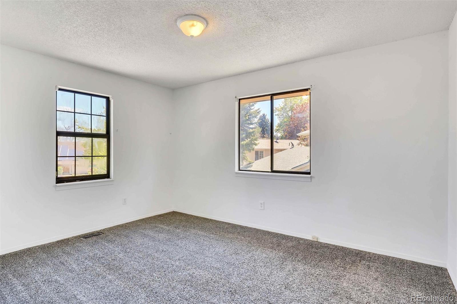 10128 E Weaver Place Englewood CO 80111