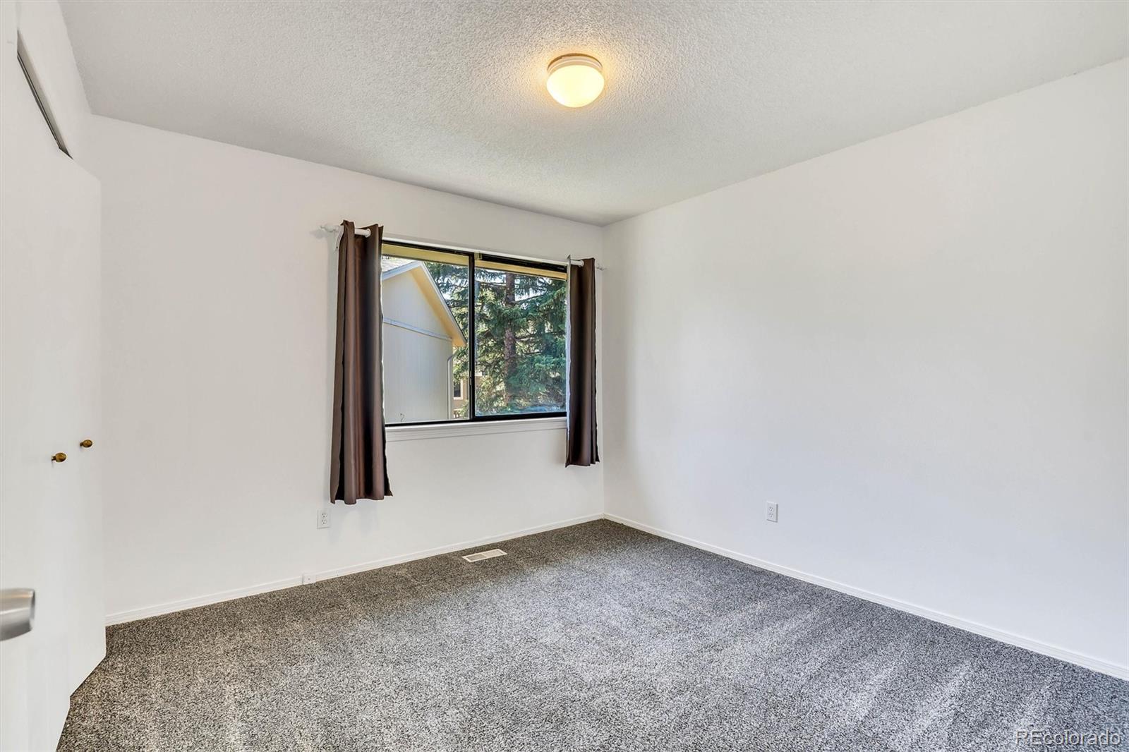 10128 E Weaver Place Englewood CO 80111