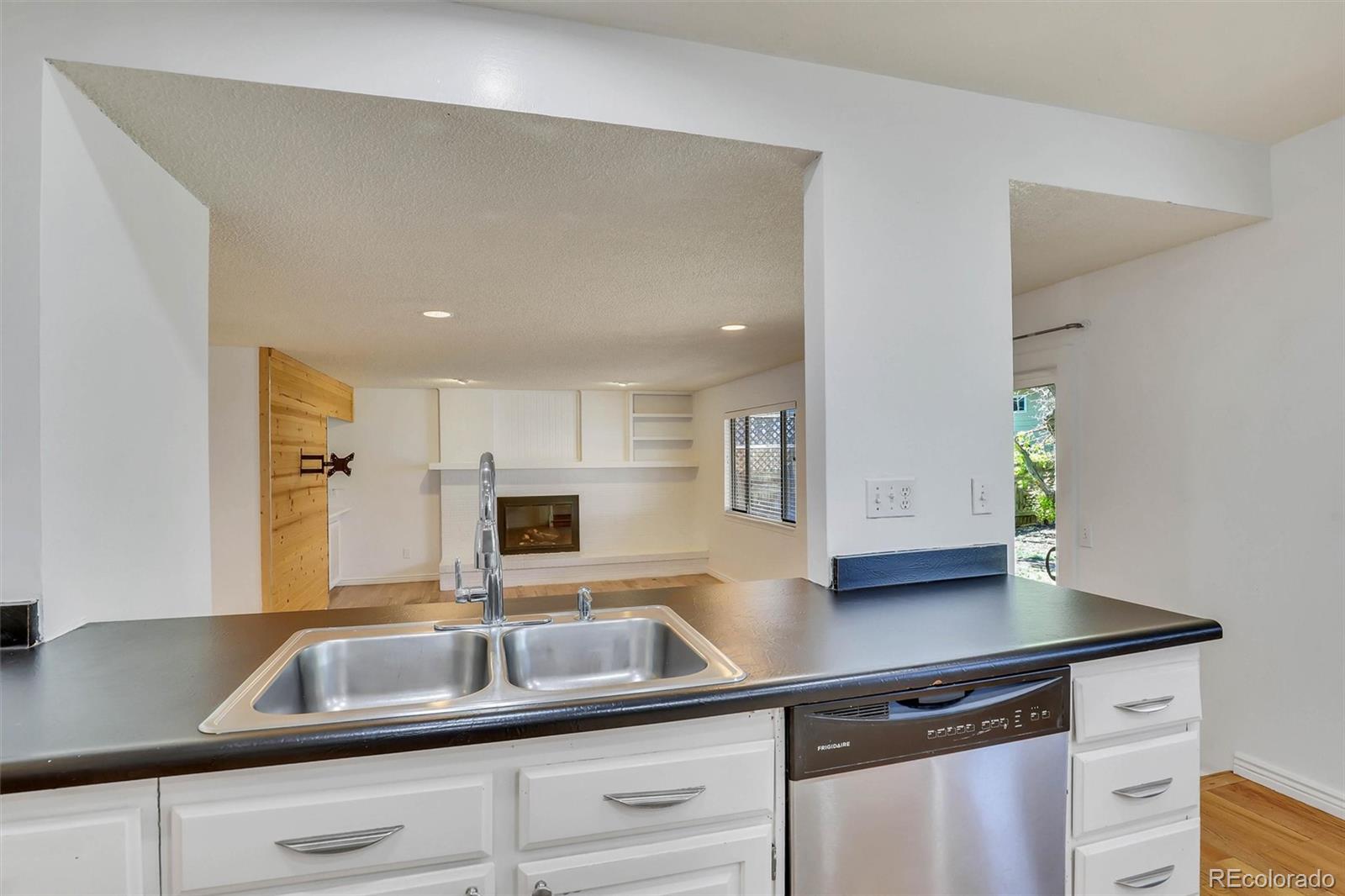 10128 E Weaver Place Englewood CO 80111