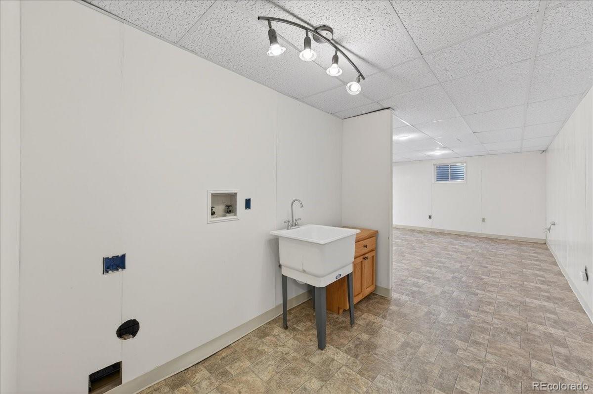 5465 S Kirk Circle Centennial CO 80015