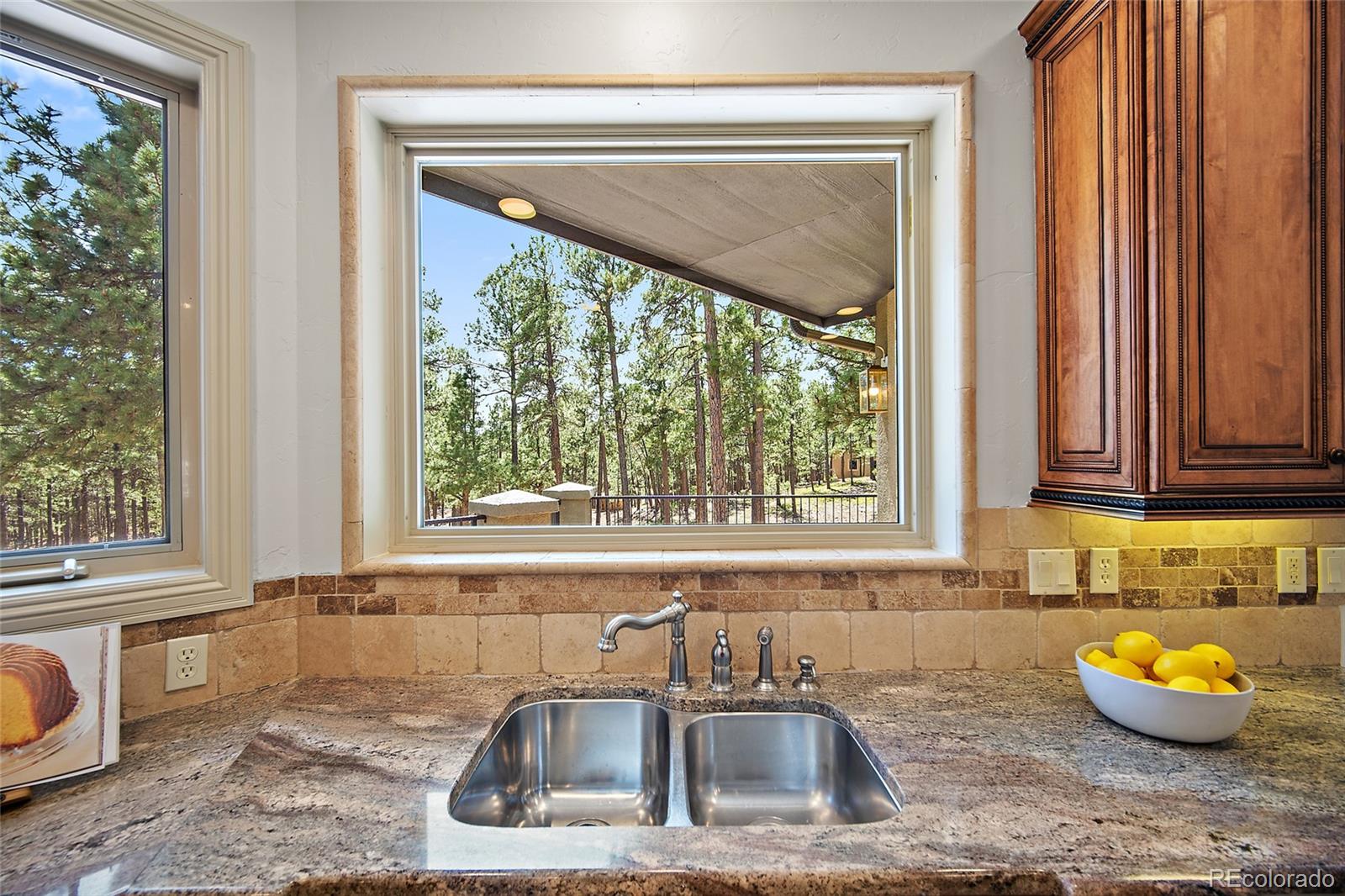 4961 High Forest Road Colorado Springs CO 80908