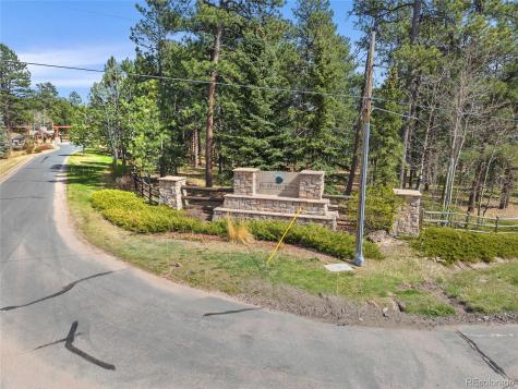 4961 High Forest Road Colorado Springs CO 80908