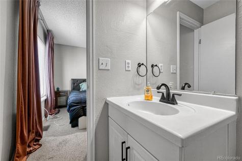 16038 E Oxford Drive Aurora CO 80013