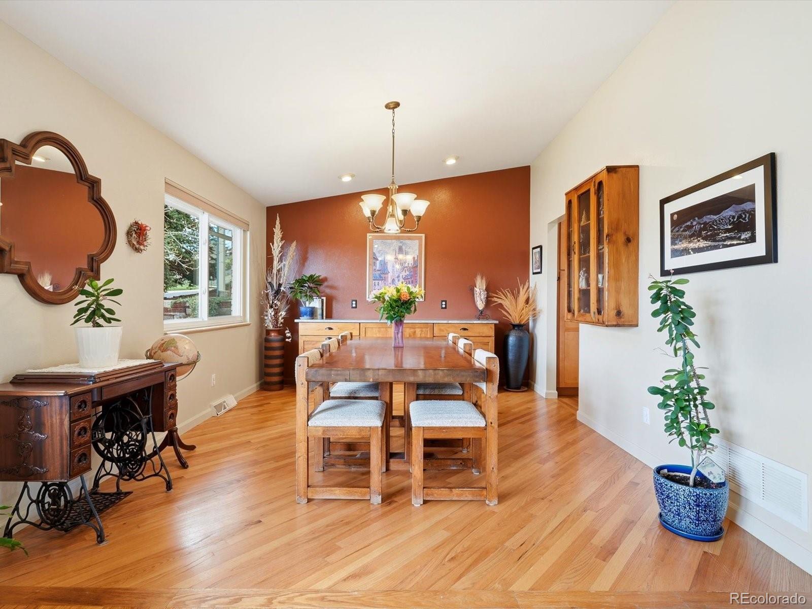 2372 S Holland Street Lakewood CO 80227