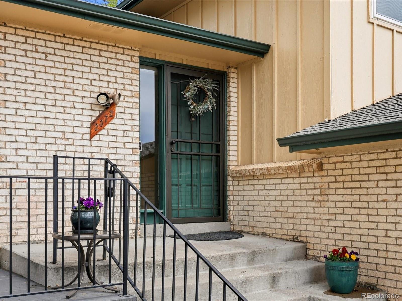 2372 S Holland Street Lakewood CO 80227