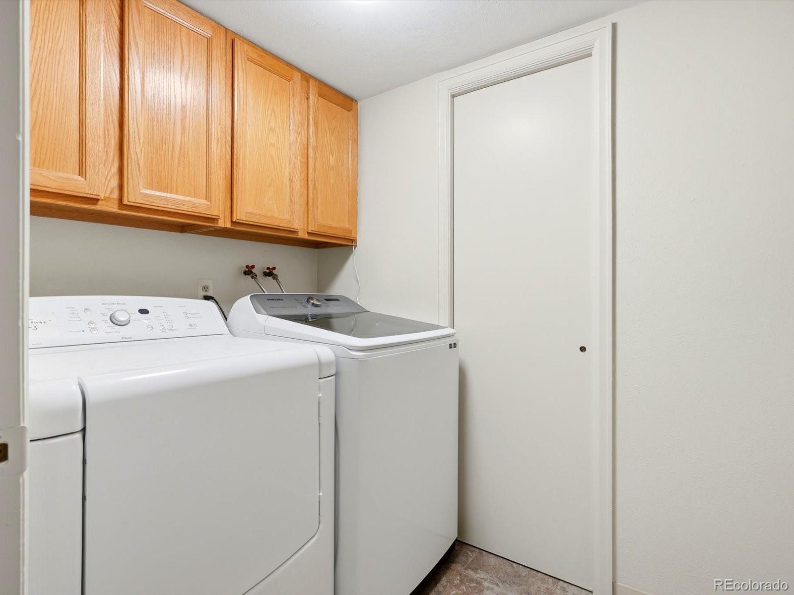 2372 S Holland Street Lakewood CO 80227