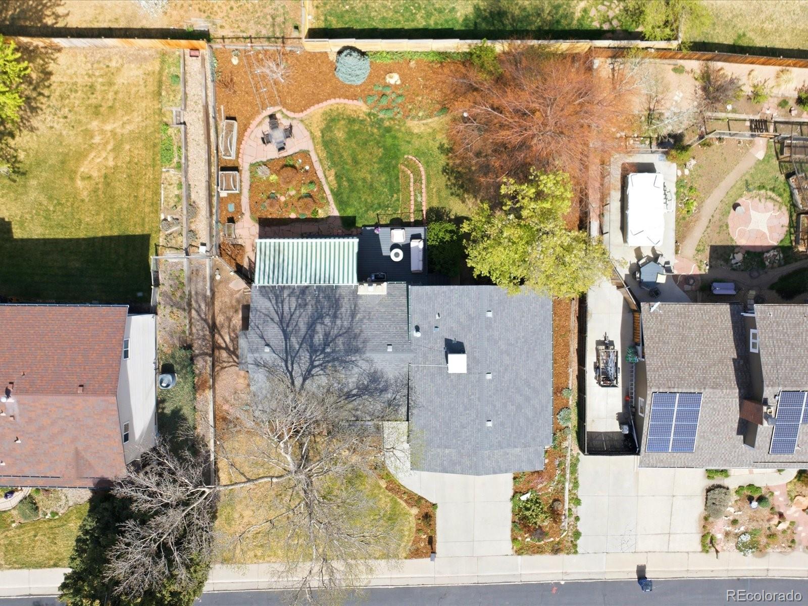 2372 S Holland Street Lakewood CO 80227