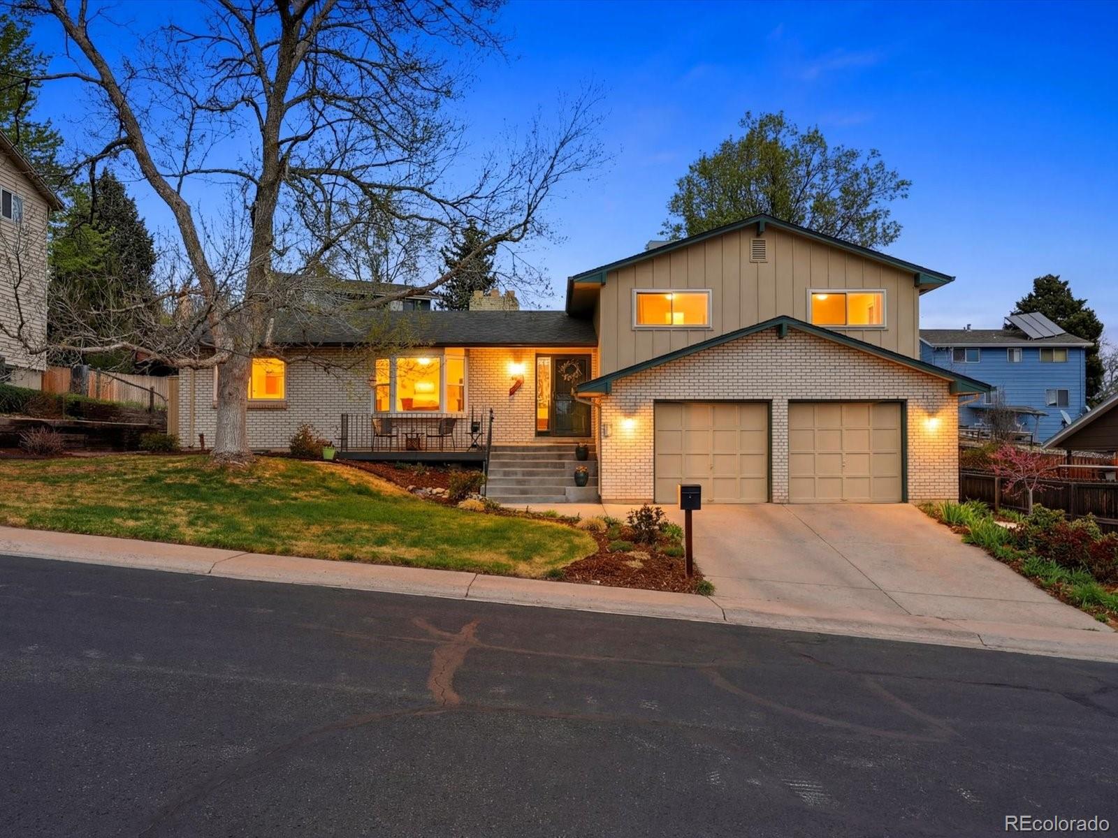 2372 S Holland Street Lakewood CO 80227