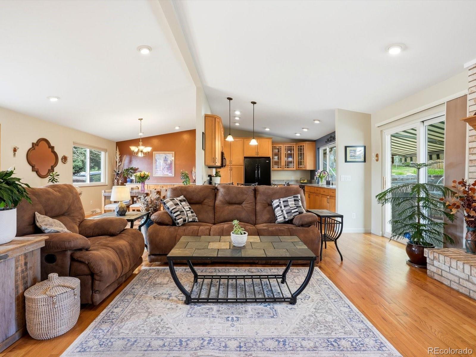 2372 S Holland Street Lakewood CO 80227