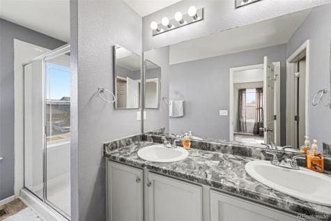 25585 E Maple Place Aurora CO 80018