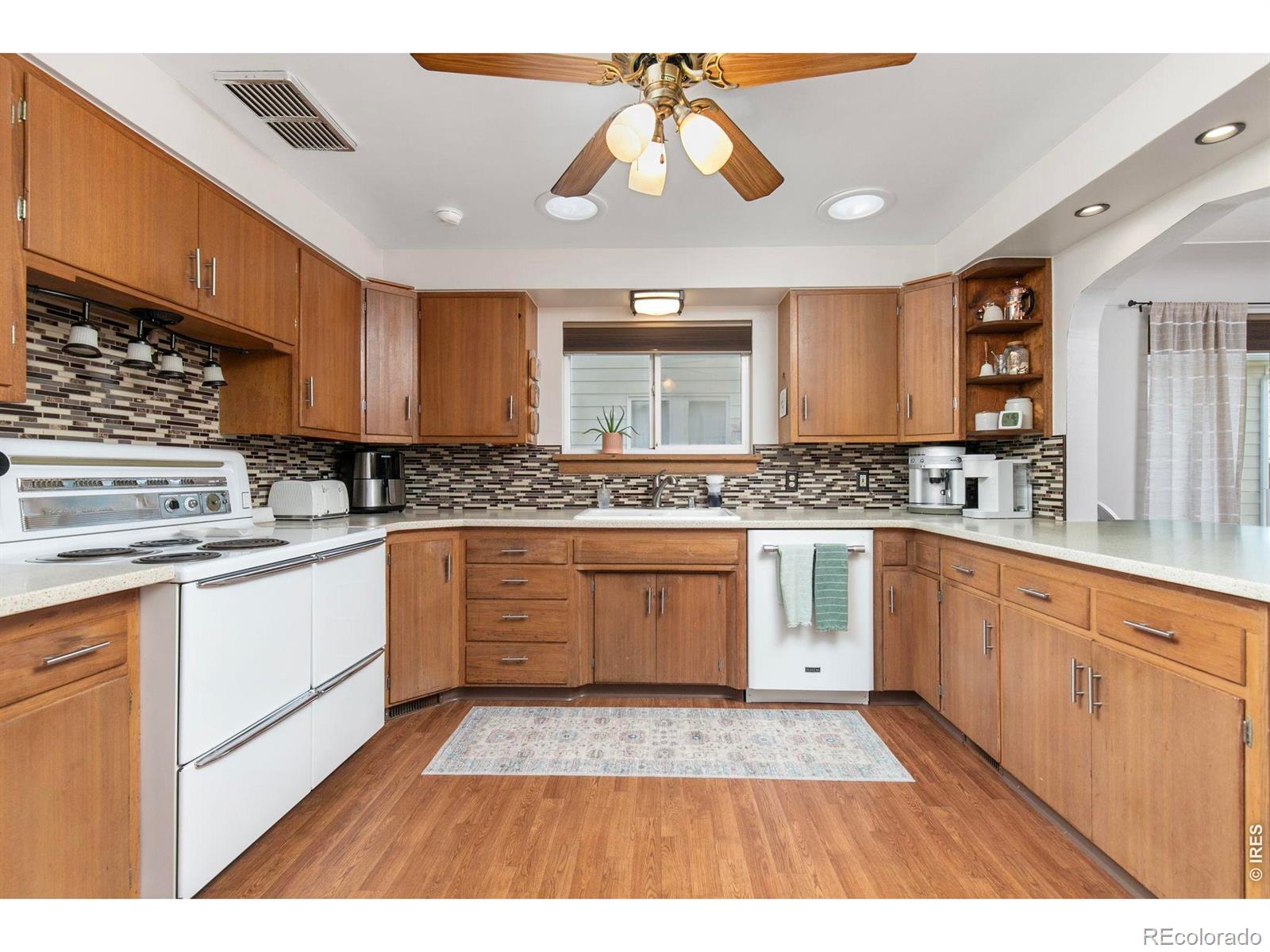 9 Cottonwood Avenue Eaton CO 80615