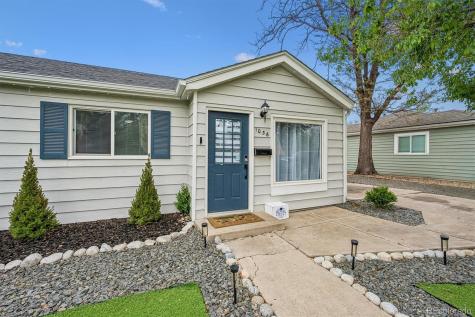 1036 Vaughn Street Aurora CO 80011