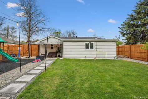 1036 Vaughn Street Aurora CO 80011