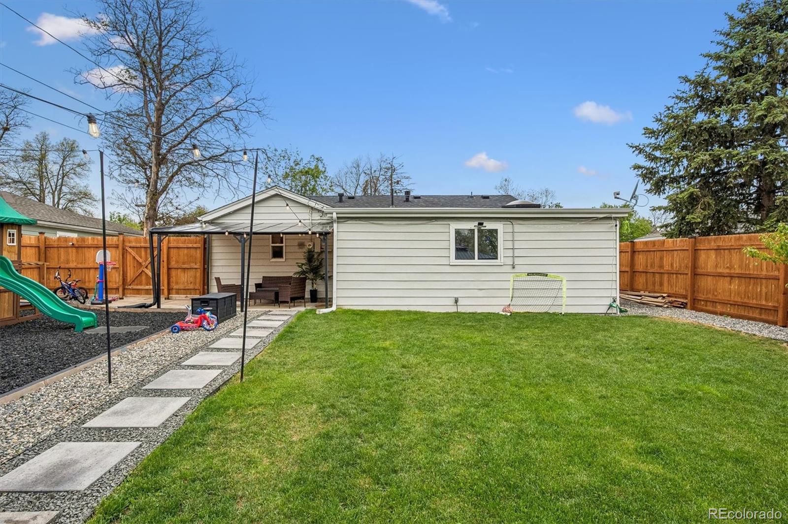 1036 Vaughn Street Aurora CO 80011