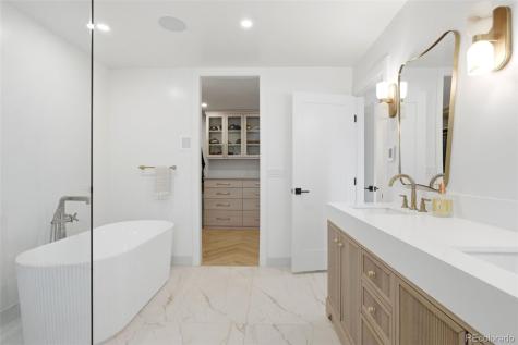 641 S Monroe Way Denver CO 80209