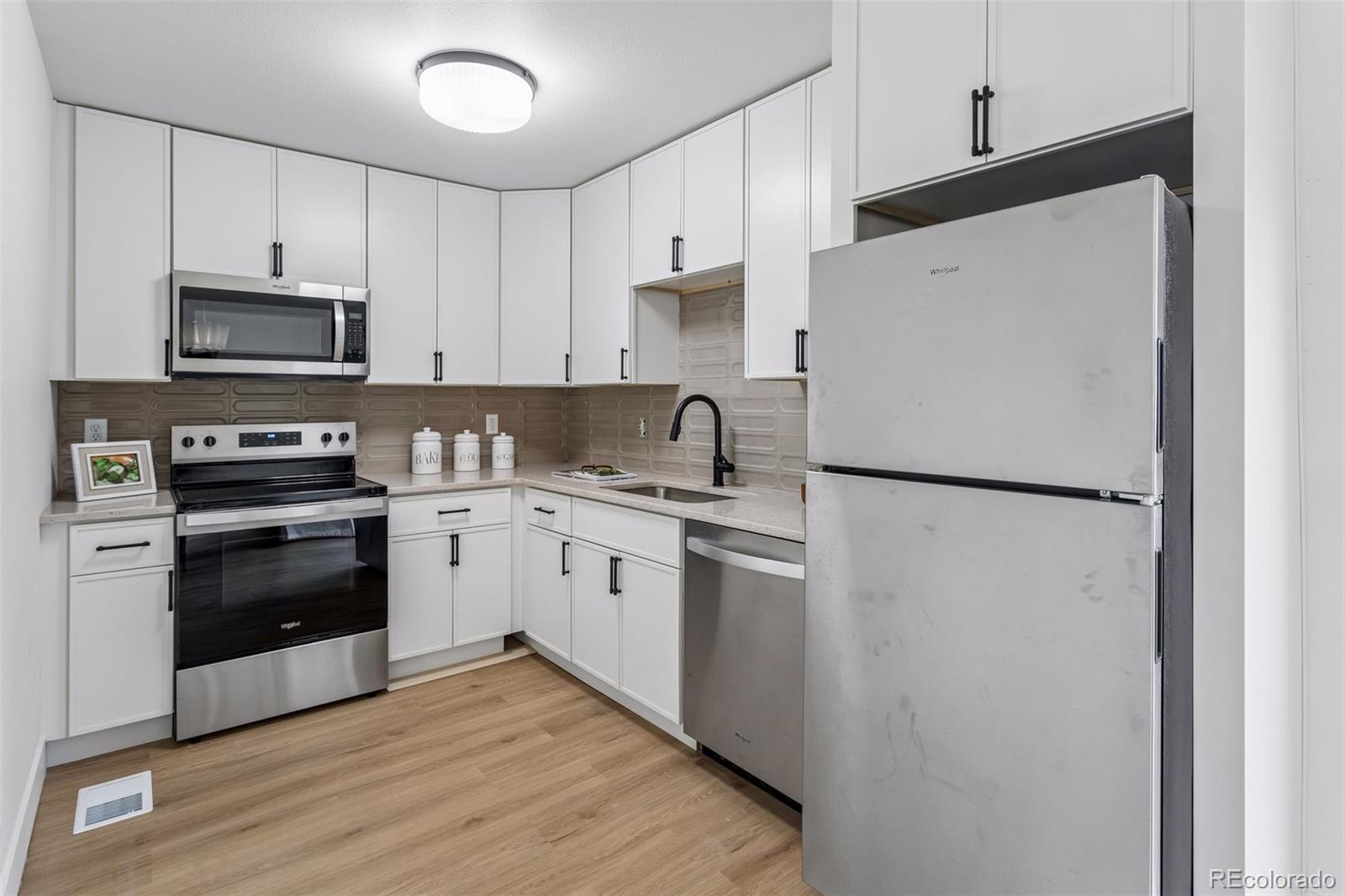 1474 W Lake Avenue Littleton CO 80120