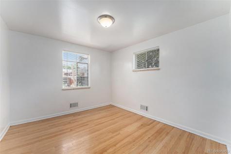 588 Empire Street Aurora CO 80010