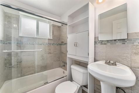 588 Empire Street Aurora CO 80010