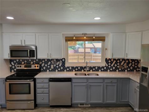 6554 Upham Street Arvada CO 80003