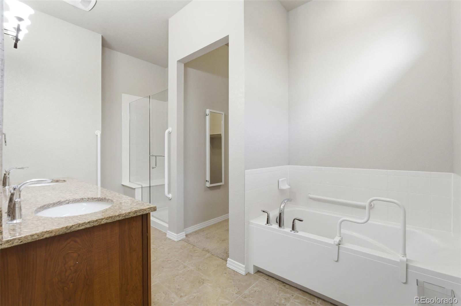 8262 E 55th Place Denver CO 80238