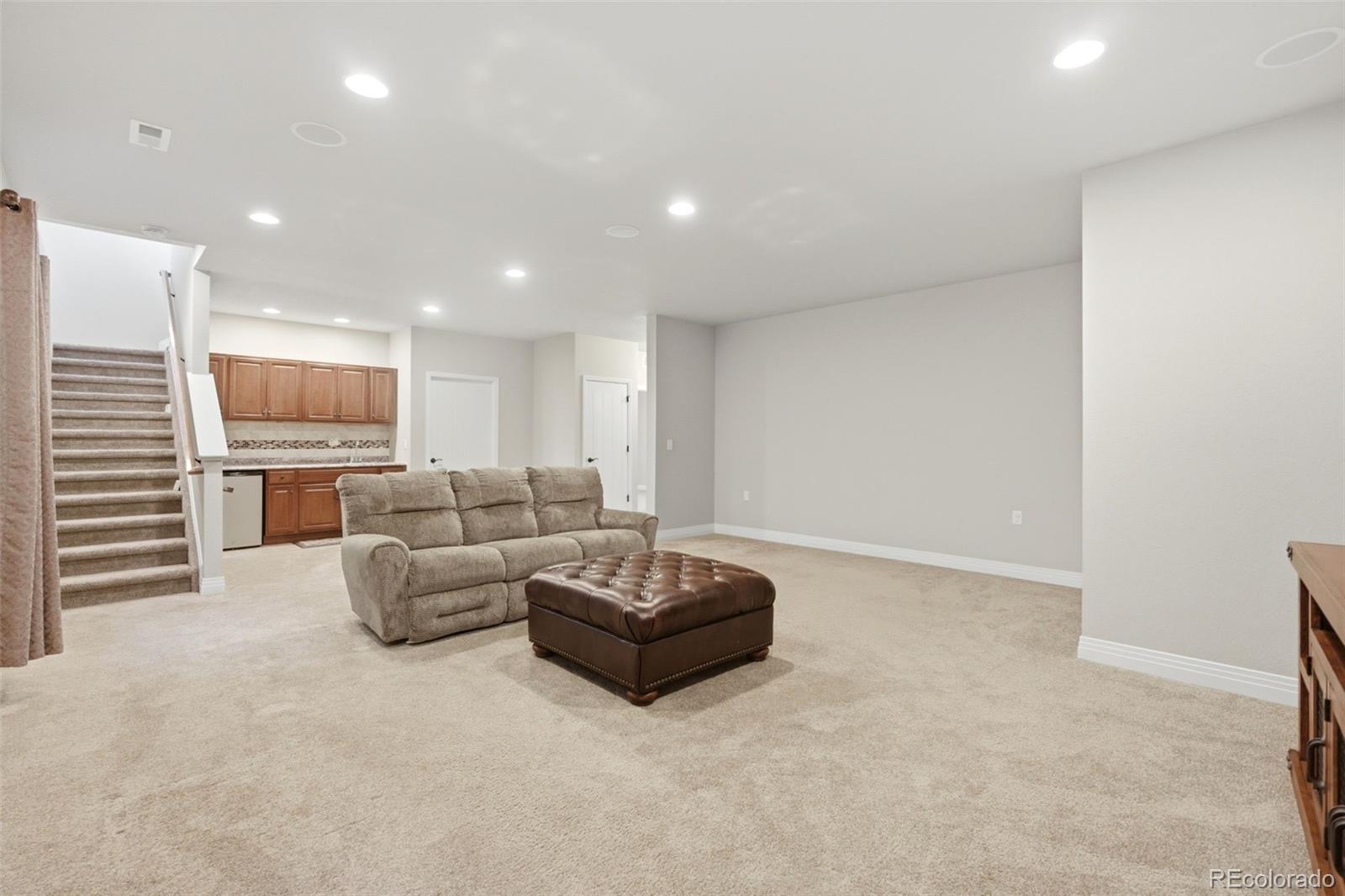 8262 E 55th Place Denver CO 80238