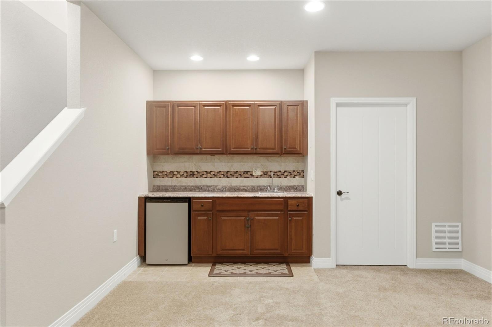 8262 E 55th Place Denver CO 80238