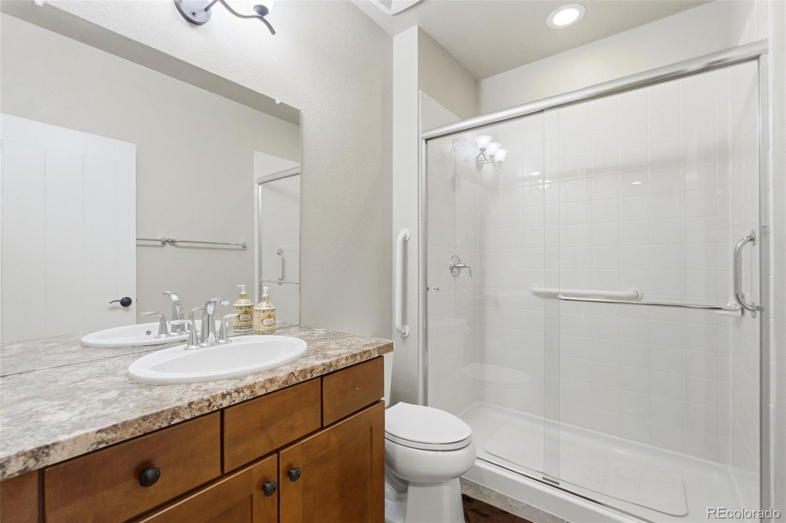 8262 E 55th Place Denver CO 80238